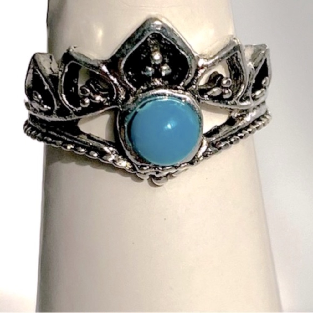 Silver and turquoise boho crown renaissance ring 6